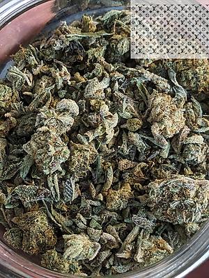 Trim and Popcorn