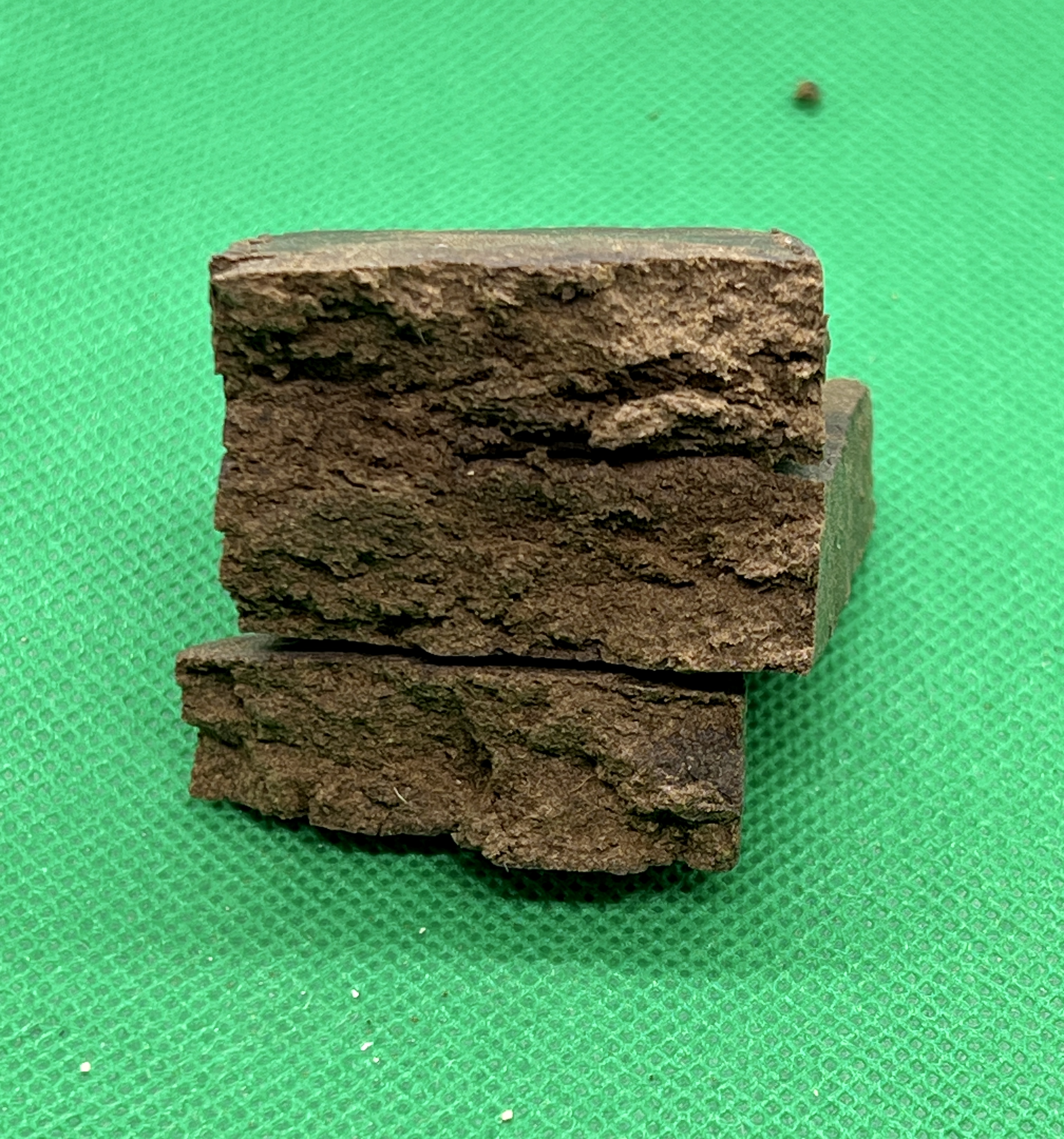 Red Lebanese Hash