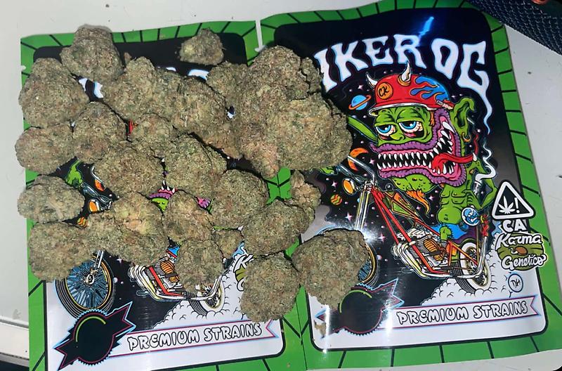 Mid Shelf Cali